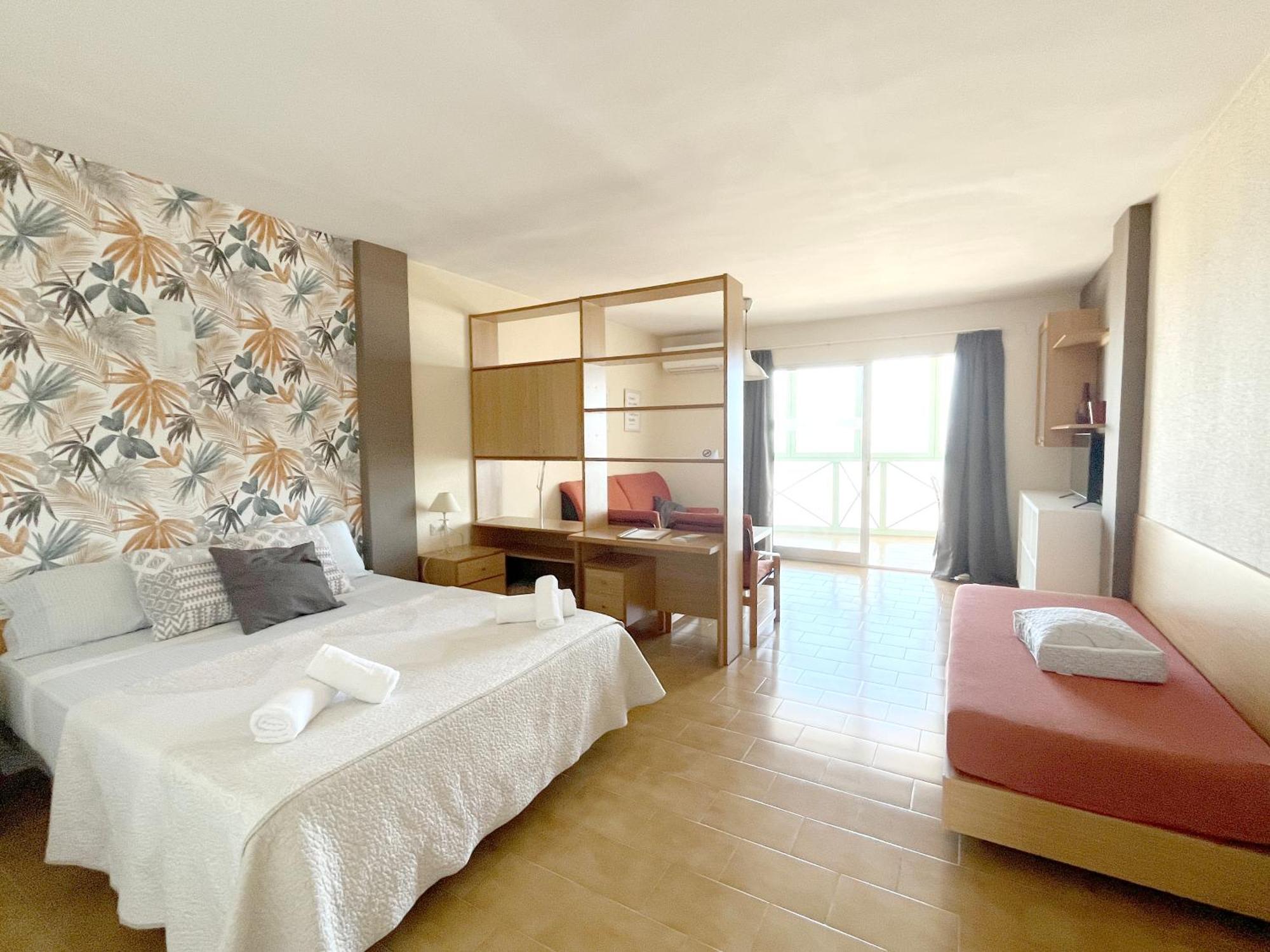 Apartamentos Acuario Denia Exteriör bild